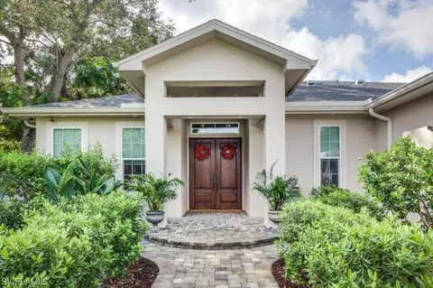 144 Erie Dr, Naples, FL 34110