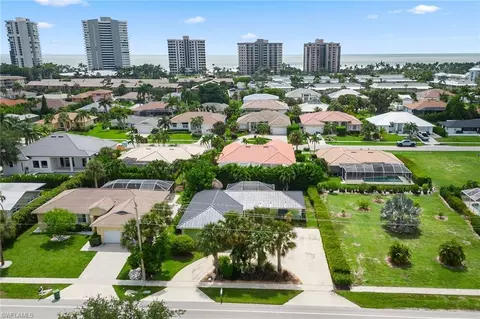 140 Landmark St, Marco Island, FL 34145