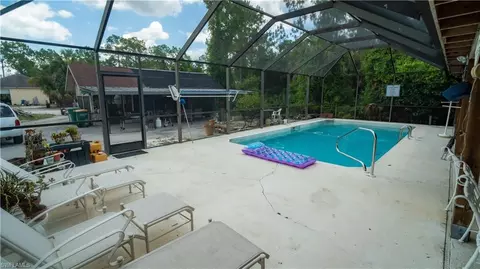 120 12th St NE, Naples, FL 34120