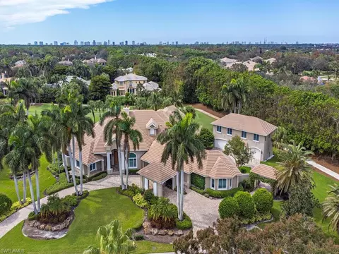 2835 Silverleaf Ln, Naples, FL 34105