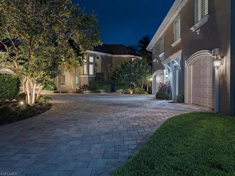 Exterior - 2835 Silverleaf Ln, Naples, FL 34105 photo 5 of 15