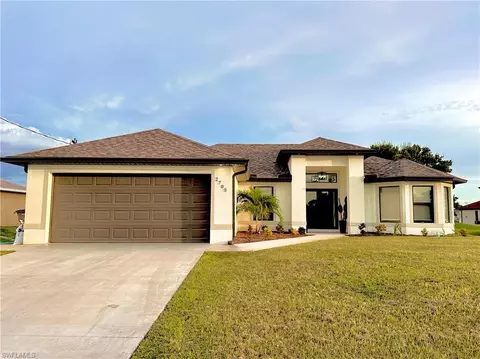 2705 19th St SW, Lehigh Acres, FL 33976
