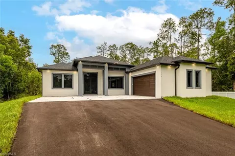 116 Everglades Blvd S, Naples, FL 34117