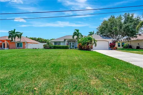 5031 Agualinda Blvd, Cape Coral, FL 33914