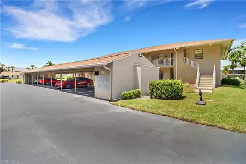 135 Cypress Way E #D, Naples, FL 34110
