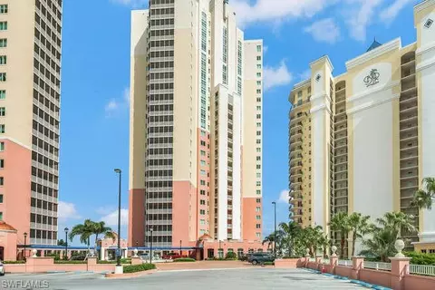 2745 1st St #104, Fort Myers, FL 33916