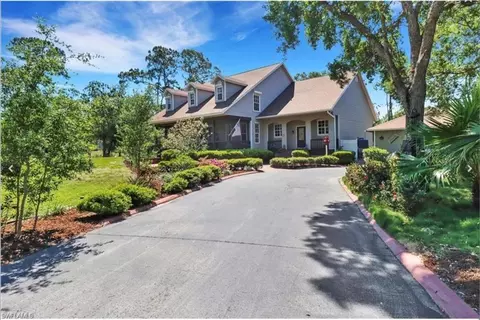 5920 English Oaks Ln, Naples, FL 34119