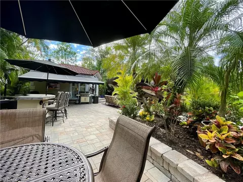 4918 Coach Ln, Naples, FL 34114 photo 4