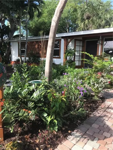1257 11th St N, Naples, FL 34102 photo 37