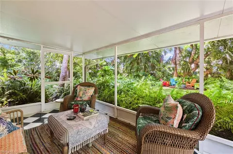 1257 11th St N, Naples, FL 34102 photo 4