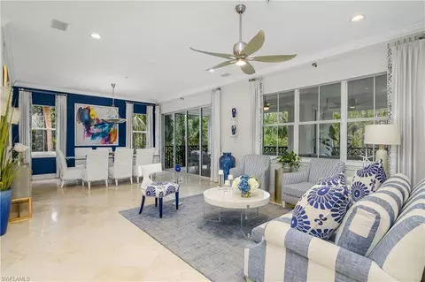 2805 Tiburon Blvd E #102, Naples, FL 34109
