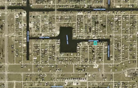 429 NE 17th Ter, Cape Coral, FL 33909