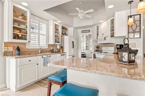 15437 Puffin Dr, Bonita Springs, FL 34135