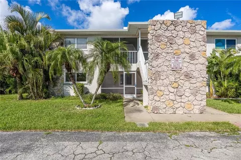 2504 SE 16th Pl #101, Cape Coral, FL 33904