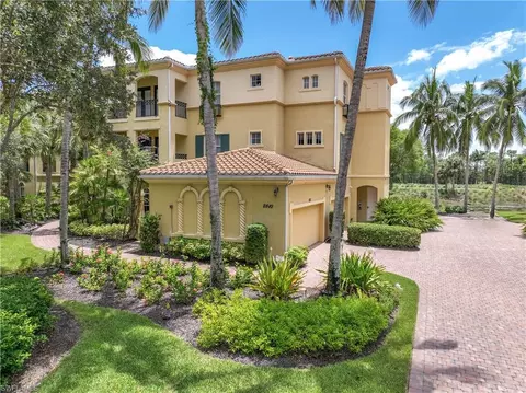 Exterior - 2810 Tiburon Blvd E #101, Naples, FL 34109 photo 6 of 16