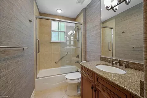 Bath - 2810 Tiburon Blvd E #101, Naples, FL 34109 photo 3 of 3