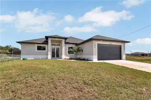 4202 27th St SW, Lehigh Acres, FL 33976