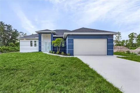 636 Raintree St E, Lehigh Acres, FL 33974