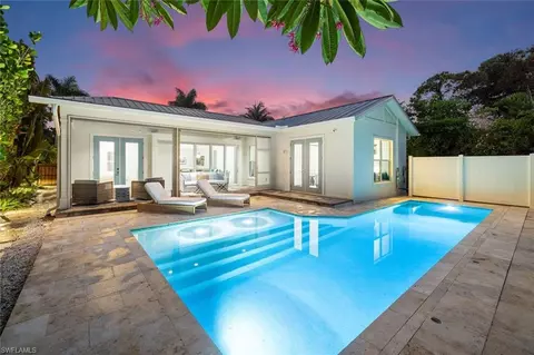 1287 10th Ave N, Naples, FL 34102 photo 3