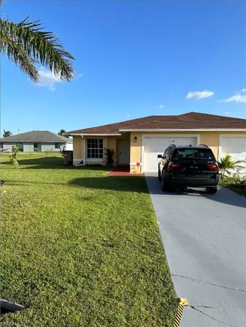 2413-2415 Paul Ave S, Lehigh Acres, FL 33973