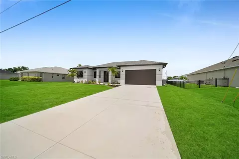 1925 NW 18 St, Cape Coral, FL 33993