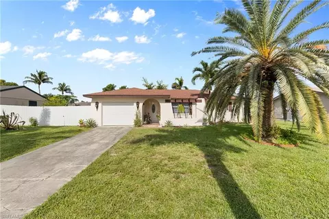 2469 55th St SW, Naples, FL 34116