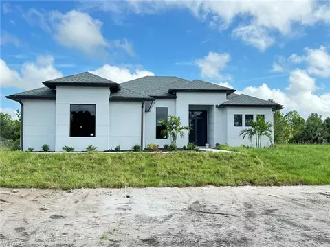 2627 29th Ave NE, Naples, FL 34120
