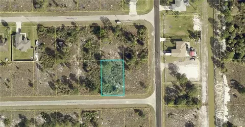 1217 Galileo St E, Lehigh Acres, FL 33974