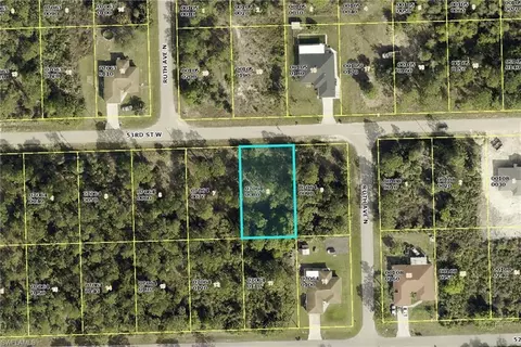 3303 53rd St W, Lehigh Acres, FL 33971