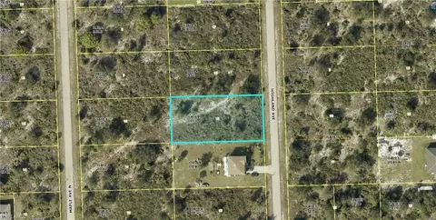 905 Highland Ave, Lehigh Acres, FL 33972