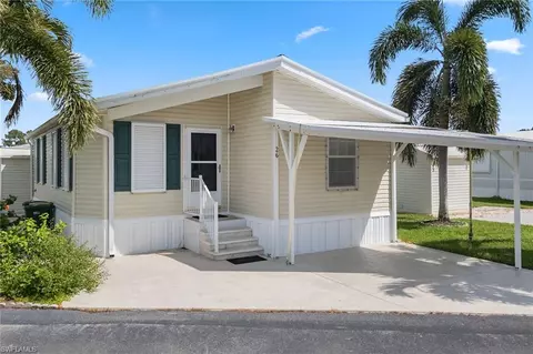 26 Pearl Dr, Naples, FL 34114