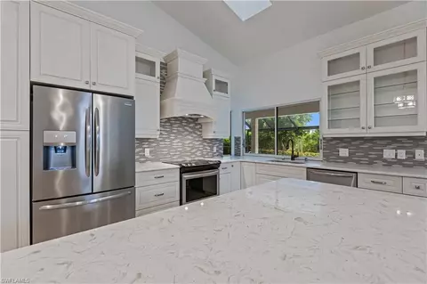 Kitchen - 1300 1310 Bald Eagle Dr, Naples, FL 34105 photo 8 of 8