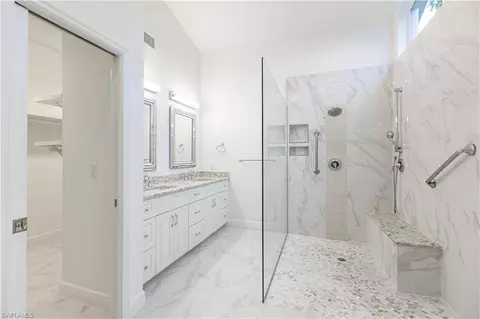 Bath - 1300 1310 Bald Eagle Dr, Naples, FL 34105 photo 5 of 10