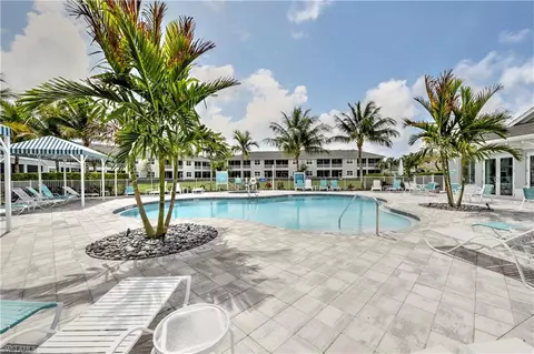 6972 Avalon Cir NW #1003, Naples, FL 34112