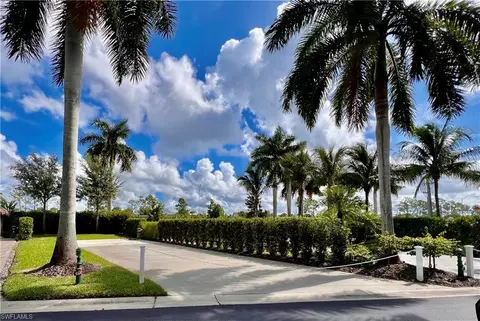 13611 Snook Cir, Naples, FL 34114