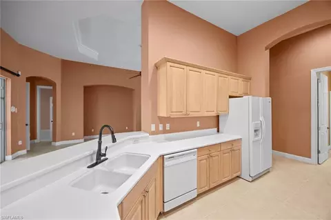 9024 Maverick Ct, Naples, FL 34113 photo 11