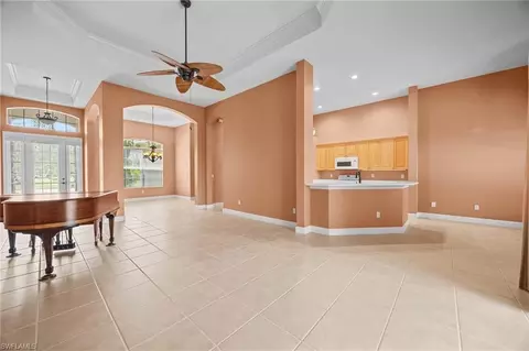 9024 Maverick Ct, Naples, FL 34113 photo 8