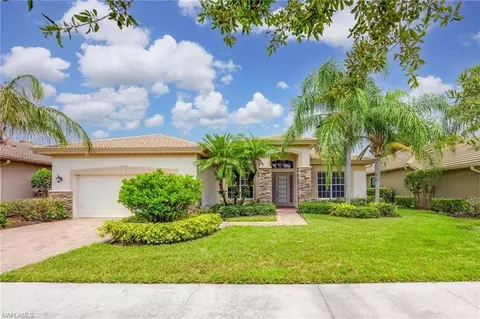 9024 Maverick Ct, Naples, FL 34113