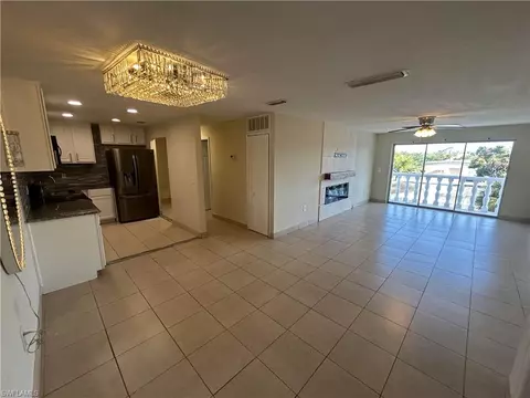 3704 Broadway #304, Fort Myers, FL 33901