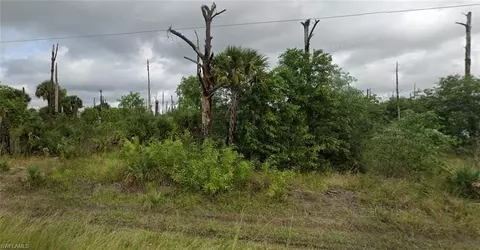 3406 30th St W, Lehigh Acres, FL 33971