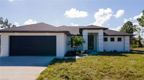 2901 8th St SW, Lehigh Acres, FL 33976