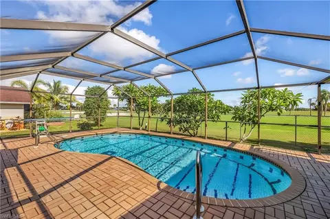 7611 Laurel Valley Rd, Fort Myers, FL 33967