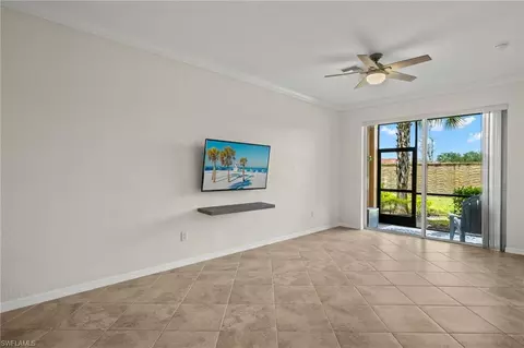 Living - 10140 Tin Maple Dr #21, Estero, FL 33928 photo 3 of 4