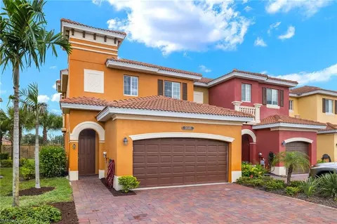 10140 Tin Maple Dr #21, Estero, FL 33928