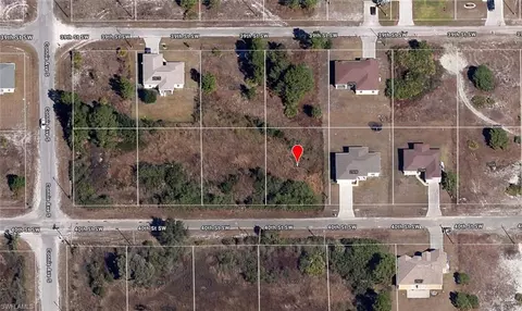 2510 40th St SW, Lehigh Acres, FL 33976