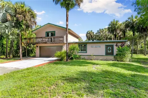 431 12th Ave NW, Naples, FL 34120