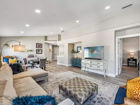 1336 Mainsail Dr #1221, Naples, FL 34114