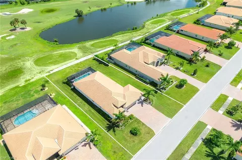 18711 Ensenada Dr, Naples, FL 34114 photo 6