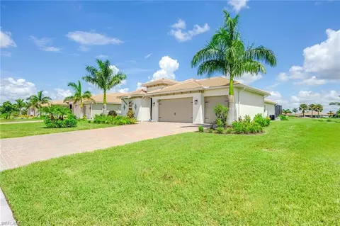 18711 Ensenada Dr, Naples, FL 34114 photo 2