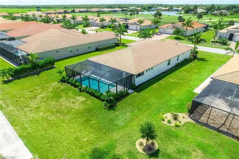 18711 Ensenada Dr, Naples, FL 34114 photo 4